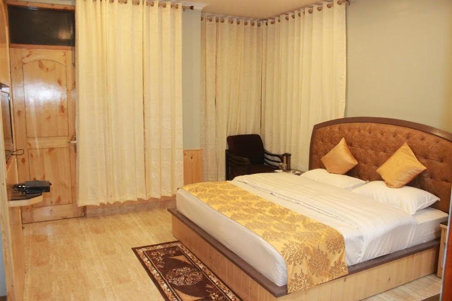 Hotel Bodh International Manali  Exterior photo